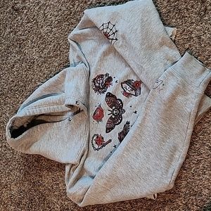 Girrlscout cropped tattoo hoodie